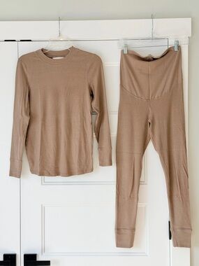 H&M Maternity Women's Taupe Leggings and Long Sleeve Top Set